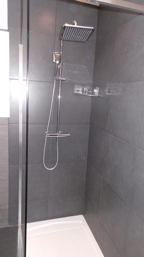 Hotel De La Poste Peymeinade Екстериор снимка